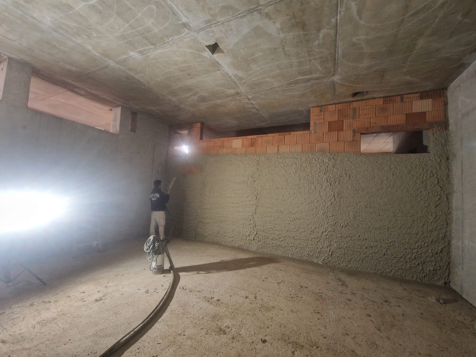 WhatsApp Image 2025-10-24 at 23.45.23_61df0934